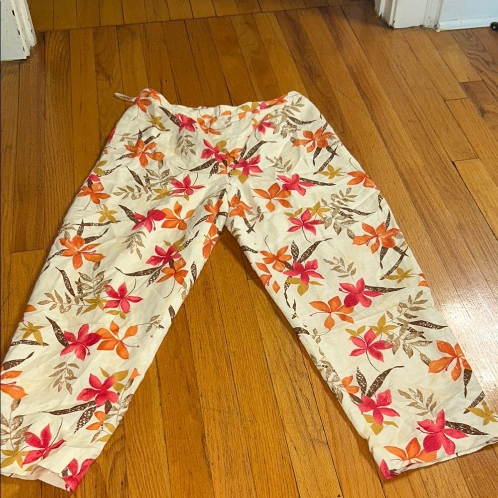 2x15 Alexandra Bartlett Floral Trousers with Pink and Orange Accents